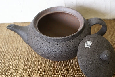 信楽焼 黒土いっちん茶器
