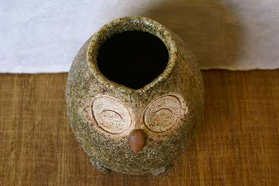 信楽焼 ふくろう花入れ