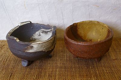 信楽焼 足付 黒・茶